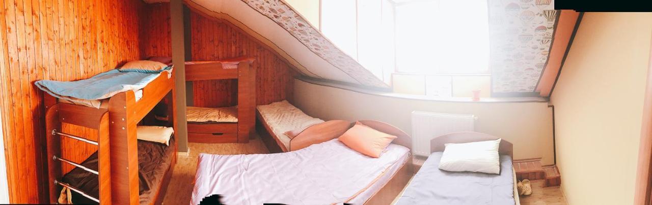 Hostel Vokzal Moukatcheve Extérieur photo